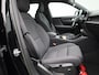 Volvo XC40 Recharge Core 69 kWh | ANDROID/APPLE | LED | Parkeer camera | Navigatie