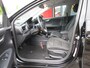 Kia Stonic 1.0 T-GDi Hybride| DynamicLine| 100-PK| | Airco | Android Auto | Parkeercamera | Incl. BOVAG Garantie | LED Dagrijverlichting | DAB+ |