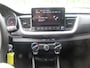Kia Stonic 1.0 T-GDi Hybride| DynamicLine| 100-PK| | Airco | Android Auto | Parkeercamera | Incl. BOVAG Garantie | LED Dagrijverlichting | DAB+ |
