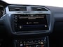 Volkswagen Tiguan 1.4 TSI eHybrid R-Line Business 245PK | Trekhaak | Led | Panoramadak | Camera | Stoel/stuurverwarming | Side assist