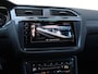 Volkswagen Tiguan 1.4 TSI eHybrid R-Line Business 245PK | Trekhaak | Led | Panoramadak | Camera | Stoel/stuurverwarming | Side assist