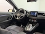 Renault Captur 145PK E-Tech Hybrid SL Rive Gauche Automaat | 1e eigenaar | Camera | Climate Control | Navi | Apple CarPlay/Android Auto | Cruise Control | Lichtmetalen Velgen Hoogglans Zwart | Licht & Regen Sensor |