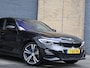 BMW 3-Serie 330e M Sport Individual | Citrinschwarz | Laser | Pano | Harman/Kardon | Zeer compleet