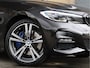 BMW 3-Serie 330e M Sport Individual | Citrinschwarz | Laser | Pano | Harman/Kardon | Zeer compleet