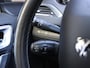 Peugeot 2008 SUV Blue Lease Allure 130pk | Trekhaak | Panoramadak | Achteruitrijcamera