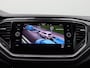 Volkswagen T-Roc 1.5 TSI Sport Business R 150PK DSG Panoramadak, Trekhaak, Keyless, Side Assist, Stoelverwarming, 19" LM Velgen, Elektr. Achterklep, Achteruitrijcamera