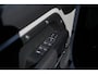 Land Rover Defender 110 P300e 110 Dynamic HSE Edition l Cold Climate pack l Black exterior Pack l Head-UP Display l Elektrische trekhaak l