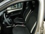 Toyota Aygo X 1.0 VVT-i Pulse + Draaghaak! Carplay | Stoelverwarming | Bi-Tone