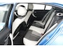 BMW 1-Serie 118i Executive (STOELVERWARMING, CAMERA, NAVIGATIE, CRUISE CONTROL, PARKEERSENSOREN, DEALER ONDERHOUDEN)