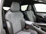 Peugeot e-5008 Allure Long Range 97 kWh 230pk Automaat | Tot 670 km Bereik WLTP | Voorraad MKB Operationeel Lease vanaf €639 | Pack Vision | Pack Navigation | Dakrails | Seat Pack |