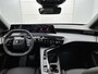 Peugeot e-5008 Allure Long Range 97 kWh 230pk Automaat | Tot 670 km Bereik WLTP | Voorraad MKB Operationeel Lease vanaf €639 | Pack Vision | Pack Navigation | Dakrails | Seat Pack |