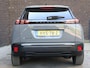 Peugeot e-2008 SUV Allure Avantage 156pk 54kWh | Draadloze telefoonlader | Navigatie | Parkeersensoren