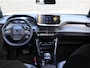 Peugeot e-2008 SUV Allure Avantage 156pk 54kWh | Draadloze telefoonlader | Navigatie | Parkeersensoren
