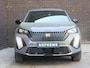 Peugeot e-2008 SUV Allure Avantage 156pk 54kWh | Draadloze telefoonlader | Navigatie | Parkeersensoren
