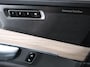 Volvo XC90 2.0 T8 Plug-in hybrid AWD Plus Dark 7 persoons Navigatie Apple Carplay/Android Auto 360 Camera Parkeersensoren Adaptive Cruise Control Full LED Stoel- en stuurverwarming Memory stoelen Climate Control Lichtmetalen velgen