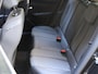 Peugeot e-2008 SUV Allure Avantage 156pk 54kWh | Draadloze Telefoonlader | Navigatie | Parkeersensoren