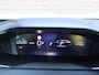 Peugeot e-2008 SUV Allure Avantage 156pk 54kWh | Draadloze Telefoonlader | Navigatie | Parkeersensoren