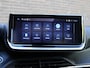 Peugeot e-2008 SUV Allure Avantage 156pk 54kWh | Draadloze Telefoonlader | Navigatie | Parkeersensoren