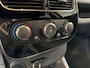 Renault Clio 90PK TCe Limited | Kilometerstand NAP | Airco | Parkeersensoren | Armsteun | Cruise Control | Bluetooth | Keyless | Elektrische Ramen & Spiegels | Lichtmetalen Velgen | Privacy Glass |
