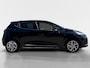 Renault Clio 90PK TCe Limited | Kilometerstand NAP | Airco | Parkeersensoren | Armsteun | Cruise Control | Bluetooth | Keyless | Elektrische Ramen & Spiegels | Lichtmetalen Velgen | Privacy Glass |