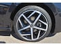 Volkswagen Golf 1.0 TSI Golf , TREKHAAK , LMV 18 , PDC V+A , CLIMATR , NAVI VIA APP ,  CR CONTR , LED KOPL ,