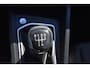 Volkswagen Golf 1.0 TSI Golf , TREKHAAK , LMV 18 , PDC V+A , CLIMATR , NAVI VIA APP ,  CR CONTR , LED KOPL ,