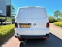 Volkswagen Transporter 2.0 TDI L2H1 28 / Parkeersensoren achter / Airco