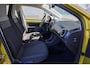 Volkswagen Up! 1.0 60pk beats | Parkeersensoren Achter | Voorstoel Verwarming | Cruise Control