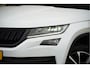 Skoda Kodiaq 1.5 TSI 150PK! Automaat Sportline Business BJ2020 Lmv 20" | Led V+A | Pdc | Achteruitrijcamera | App-Connect | Navi | Virtual cockpit | Climate control | Cruise control | Elek. Be stoel+Mem | Sportstoelen/Sportstuur | Verwarmde voorstoelen | Zwarte hemel
