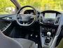 Ford Focus Wagon 1.0 140PK ST-Line 1e eigenaar DealerOH Navigatie Camera Cruise NIEUWSTAAT!