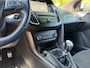 Ford Focus Wagon 1.0 140PK ST-Line 1e eigenaar DealerOH Navigatie Camera Cruise NIEUWSTAAT!