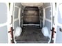 Volkswagen Crafter 35 2.0 TDI L3H3 Highline 177PK Automaat | Parkeercamera | Trekhaak | Navigatie | Airco
