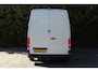 Volkswagen Crafter 35 2.0 TDI L3H3 Highline 177PK Automaat | Parkeercamera | Trekhaak | Navigatie | Airco
