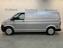 Volkswagen Transporter 2.0 TDI L2H1 150 PK Automaat / Euro 6 / Airco / CarPlay / PDC / Cruise Control / Navigatie / 3-Zits