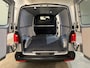 Volkswagen Transporter 2.0 TDI L2H1 150 PK Automaat / Euro 6 / Airco / CarPlay / PDC / Cruise Control / Navigatie / 3-Zits