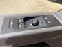 Volkswagen Transporter 2.0 TDI L2H1 150 PK Automaat / Euro 6 / Airco / CarPlay / PDC / Cruise Control / Navigatie / 3-Zits