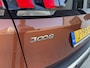 Peugeot 3008 1.2 Turbo 130PK Allure Automaat | Lage Km stand: 47800 | Panorama Schuif-Kanteldak | Afneembare Trekhaak | All Season Banden | LED Verlichting | Navigatie | Stoelverwarming | Dakrails |