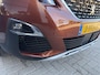 Peugeot 3008 1.2 Turbo 130PK Allure Automaat | Lage Km stand: 47800 | Panorama Schuif-Kanteldak | Afneembare Trekhaak | All Season Banden | LED Verlichting | Navigatie | Stoelverwarming | Dakrails |
