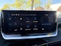 Peugeot e-2008 GT WARMTEPOMP| SOH 96% | ACHTERUITRIJCAMERA| RIJSTROOK-ASSISTENT| APPLE CARPLAY/ ANDROID AUTO| FABRIEKSGARANTIE PEUGEOT TOT 01-2027| 19.440KM!|