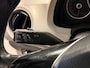 Volkswagen Up! 1.0 BMT high up! (Facelift) , Cruise control , Parkeersensor, Navi via APP, Lichtmetalen velgen, Telefoon integratie , Nieuwe APK , etc. Onderhoudshistorie vanaf 30.000 km hier volledig bekend en recent.