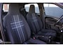 Volkswagen Up! I 1.0 I Club edition I Airco I Black pearl