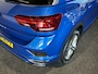 Volkswagen T-Roc 1.5 TSI SPORT l NAP l PANO l STOELVERW l VIRTUEEL DASH l R-LINE l