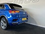 Volkswagen T-Roc 1.5 TSI SPORT l NAP l PANO l STOELVERW l VIRTUEEL DASH l R-LINE l