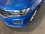 Volkswagen T-Roc 1.5 TSI SPORT l NAP l PANO l STOELVERW l VIRTUEEL DASH l R-LINE l
