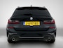 BMW 3-Serie Touring 330i High Executive Edition | M SPORTPAKKET | PANORAMADAK | LEDER | ACHTERUITRIJCAMERA | STOELVERWARMING | ELEKTRISCHE KOFFERKLEP | CLIMATE CONTROL |