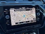 Volkswagen Touran 1.5 TSI R-line 7p carplay navi camera virtual cockpit. panoramdak keyless trekhaak