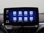 Volkswagen ID.4 Pro 77 kWh 204PK SOH 96,88%, Panoramadak, Trekhaak, Warmtepomp, Head-Up, Matrix-LED Verlichting, 360 gr. camera, Alarm, 19" LM Velgen, Stoel-Stuurverwarming, Keyless, Side Assist, Elektr. Klep