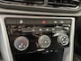 Volkswagen T-Roc 1.5 TSI 150pk DSG Life 75 Edition · Camera · Apple/Android Car Play · Trekhaak · Navigatie · P-Sensoren · Park Assist · 17'' Inch ·