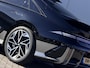 Hyundai Ioniq 6 Lounge 77.4 kWh / Open dak / 20" LM  met All Season / Stoelverwarming voor en achter / Stoelverkoeling / V2L /