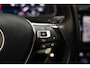 Volkswagen Golf 1.4 TSI Highline Business R [ Virtual dash Stoelverwarming Camera ]